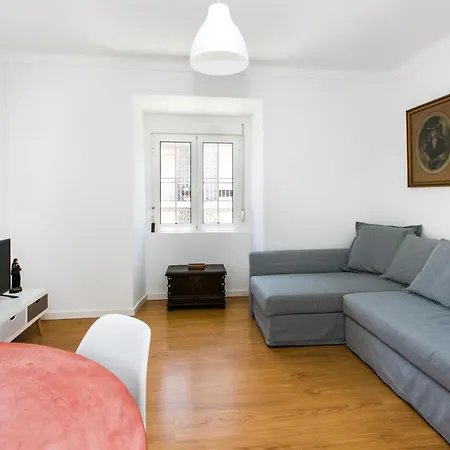 Apartment Belem! Charming 2 Bedroom W Terrace, Wifi & Free Street Parking Lisbon