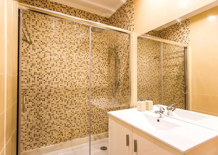 Appartement Belem! Charming 2 Bedroom W Terrace, Wifi & Free Street Parking Lisboa