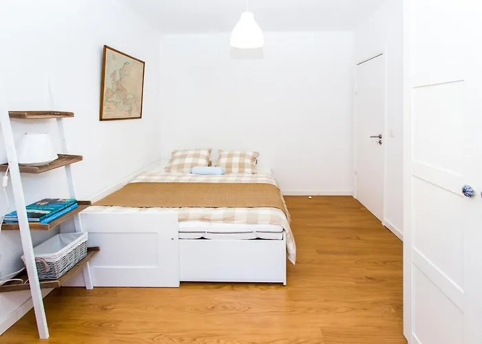 Appartement Belem! Charming 2 Bedroom W Terrace, Wifi & Free Street Parking Lisboa