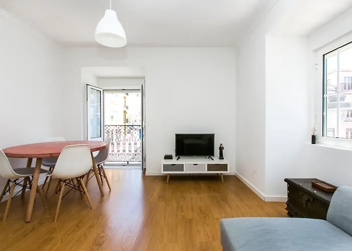 Appartement Belem! Charming 2 Bedroom W Terrace, Wifi & Free Street Parking Lisboa